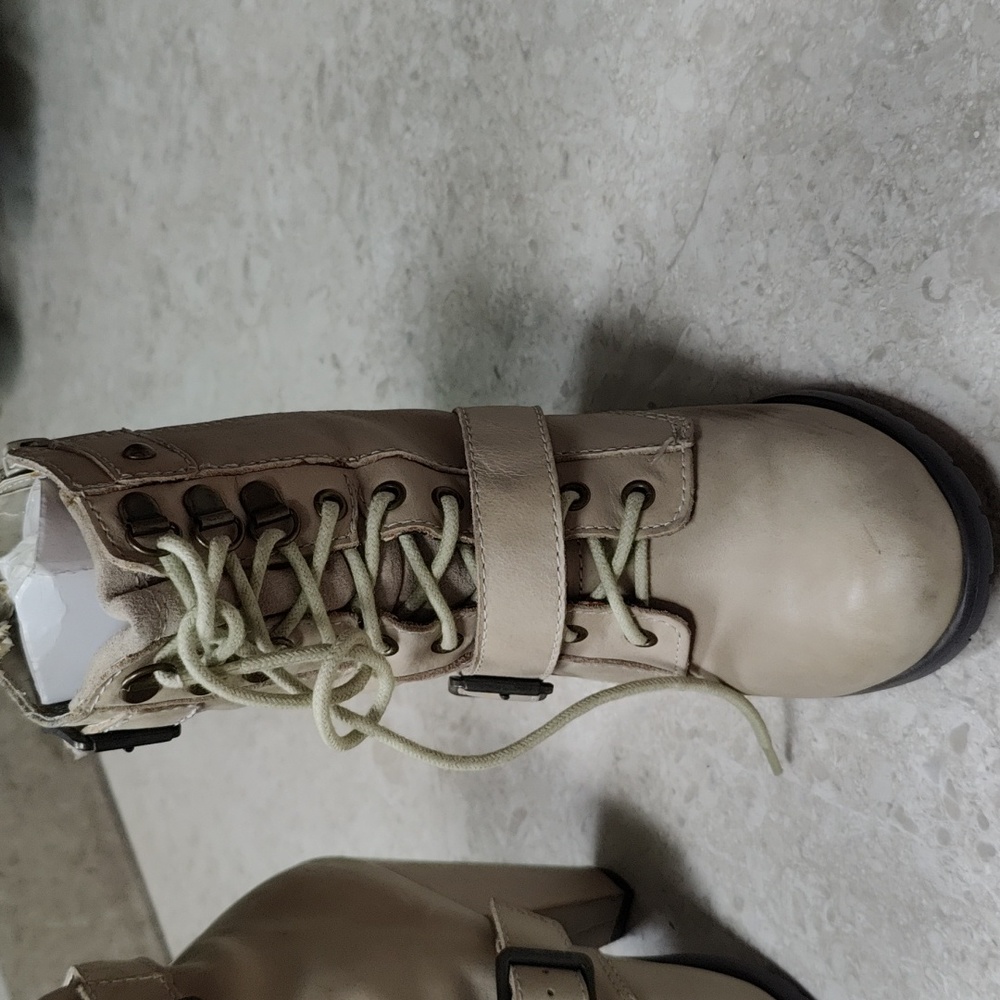 Seychelles beige boots size 38. - Picture 6 of 7